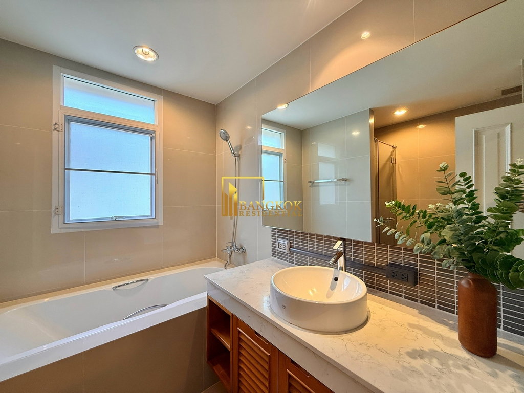 picture The Rise 39 | Superb 2 Bedroom Condo in Phrom Phong Area - BR3125CD - 12/28