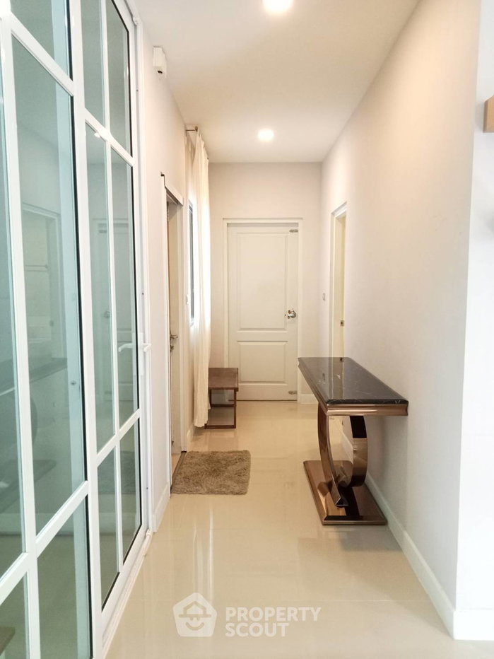 รูป บ้าน 4-ห้องนอน ที่ เซนโทร บางนา กม.7 ใน บางแก้ว (ID 3337132) - รูปที่ 10/18