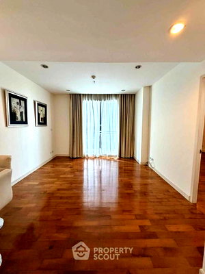 ขายคอนโด : ราคาน่าสนใจ คอนโด 1 ห้องนอน Baan Siri 31 Condominium ใกล้ MRT สุขุมวิท (ID 3339956)