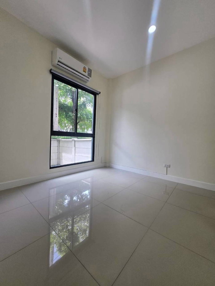 รูป HOME OFFICE for rent Big size 280 sqm โครงการ บ้านกลางเมือง วงแหวนอ่อนนุช-พระราม 9 พื้นที่ เยอะมาก !  - รูปที่ 12/14