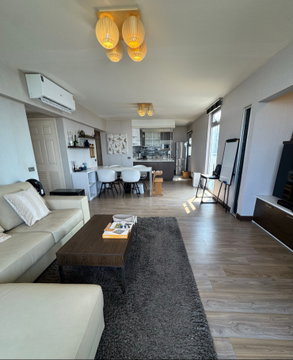 Lake View Condo 80 sqm. (2 Bedrooms 2 Bathrooms)