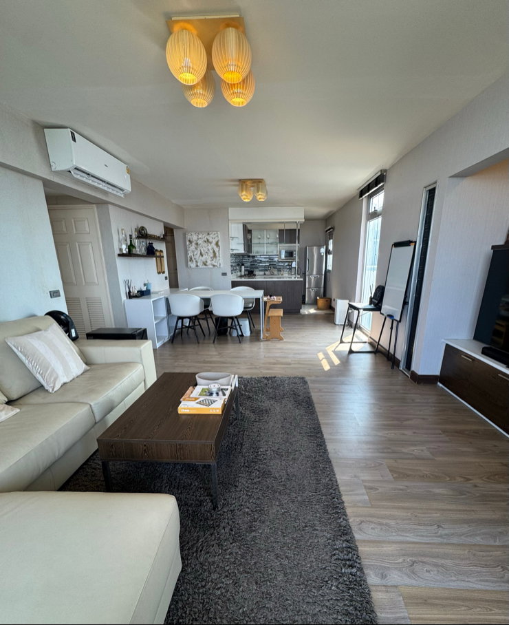 picture Lake View Condo 80 sqm. (2 Bedrooms 2 Bathrooms) - 1/20