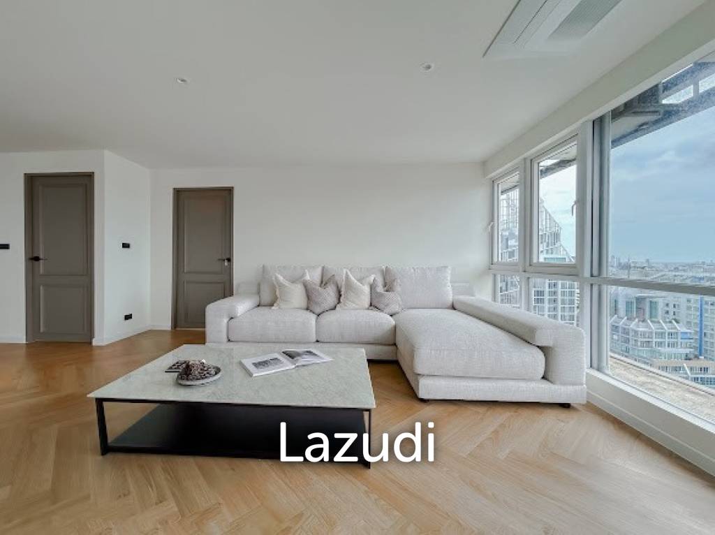picture Sukhumvit Suites 220 sqm Duplex on Floors 43 to 44 in Bangkok - 3/35
