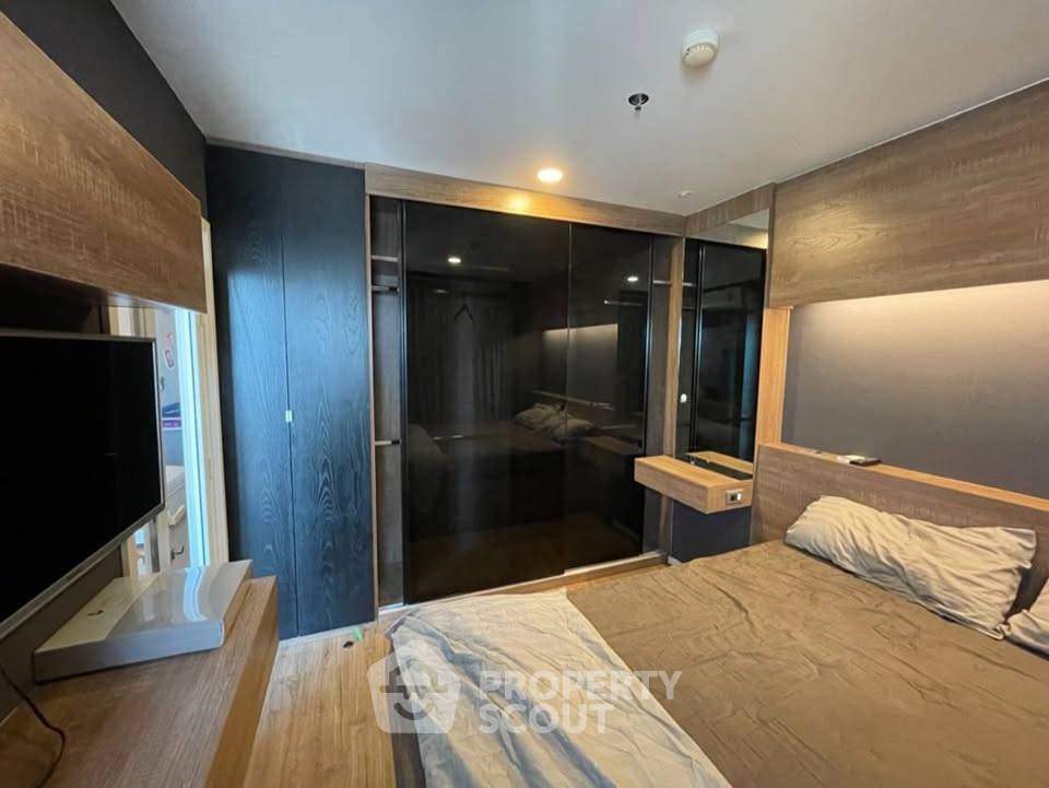 รูป คอนโด 1 ห้องนอน Lumpini Place Srinakarin-Huamak ใกล้ ARL Hua Mak (ID 3337103) - รูปที่ 3/3