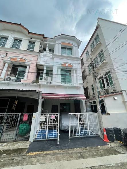 รูป 📌 ขายทาวน์เฮาส์ โครงการ บ้านกลางเมือง พระรามเก้า - ลาดพร้าว 3 ชั้น 3 ห้องนอน 4 ห้องน้ำ - รูปที่ 1/8