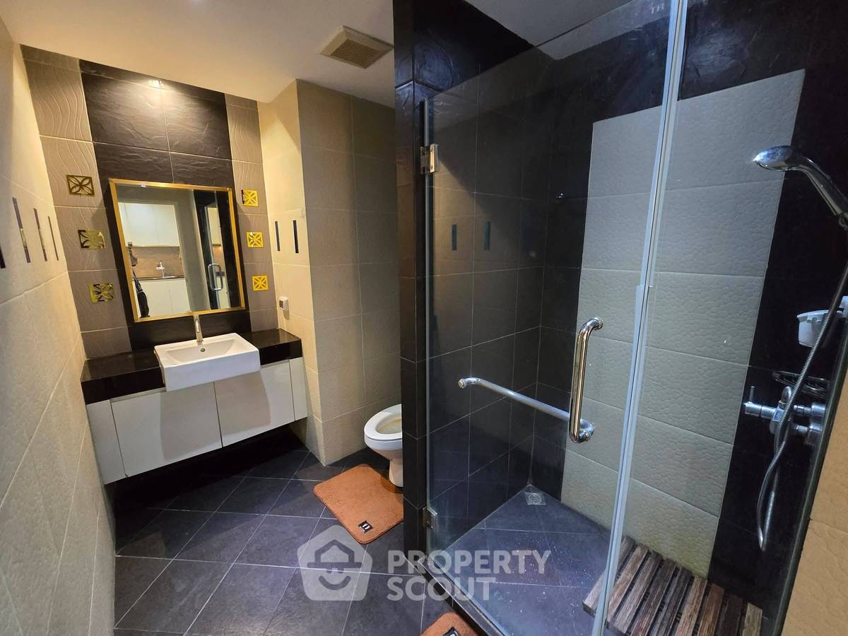 รูป คอนโด 1-ห้องนอน ที่ เดอะ บลู เรสซิเด้นท์ ใกล้ พัทยาตะวันออก (ID 3339240) - รูปที่ 9/13