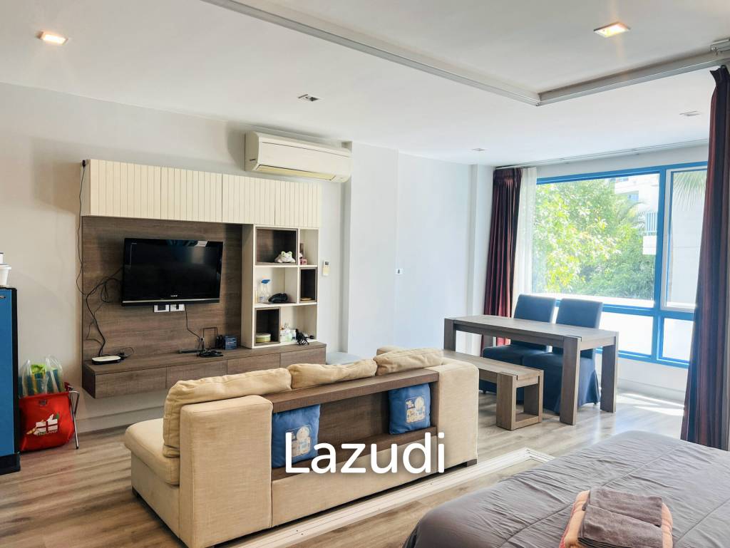 picture The Crest Santora 1 Bed Condo 45 sqm, Corner Room - 4/13