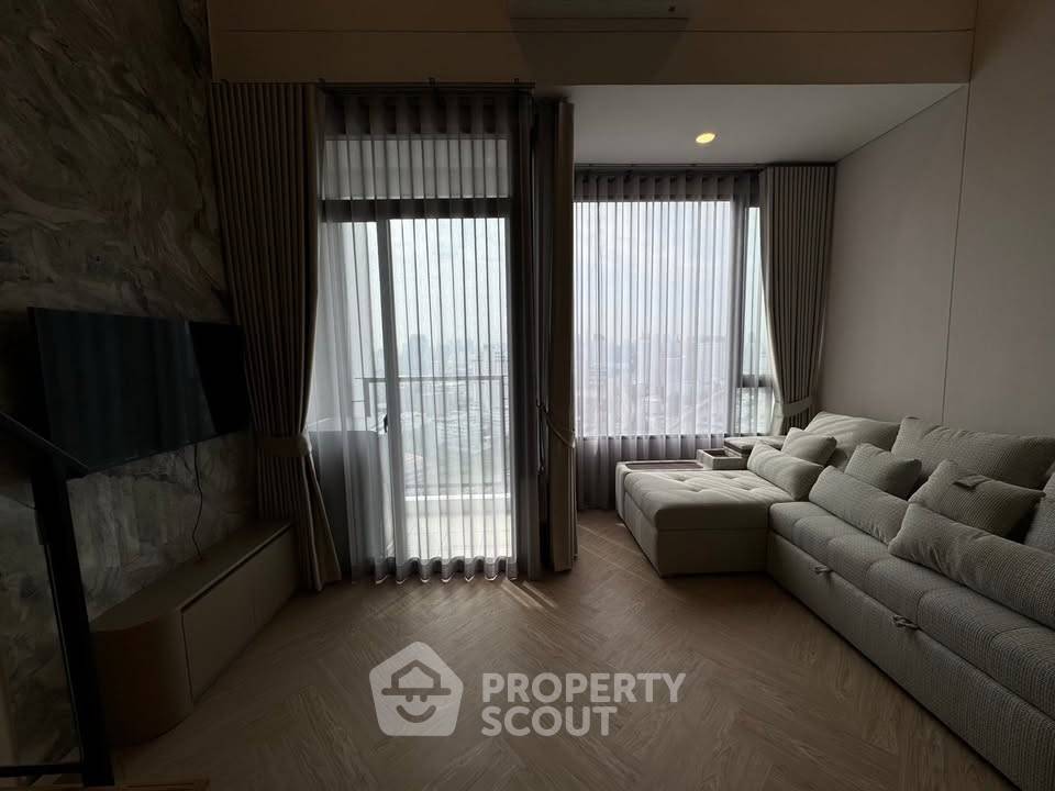 picture 1-BR Condo at Landmark @MRTA Station in Bang Kapi (ID 3339300) - 1/11