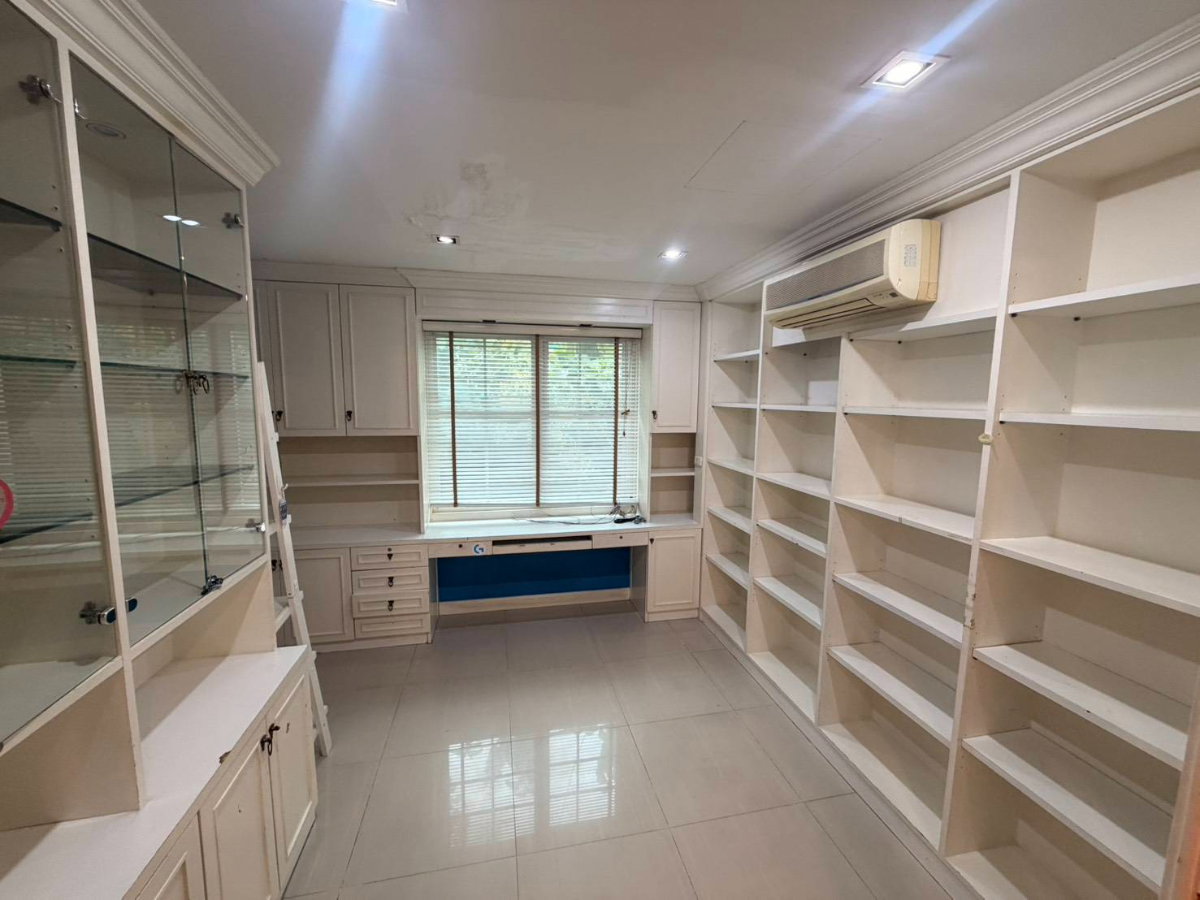 รูป #HHR188 ขายทาวน์โฮม 4 ชั้น พื้นที่ใช้สอยกว้างถึง 300 ตร.ม. 📍 ใกล้ BTS แบริ่ง - รูปที่ 20/57