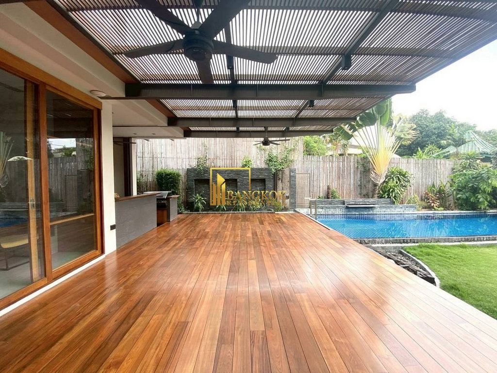 picture Stylish 5 Bedroom House with Private Pool in Phra Khanong - BR28382SH - 18/19