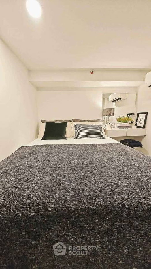 picture 1-BR Condo at KnightsBridge Space Rama 9 near MRT Phra Ram 9 (ID 2370815) - 5/16