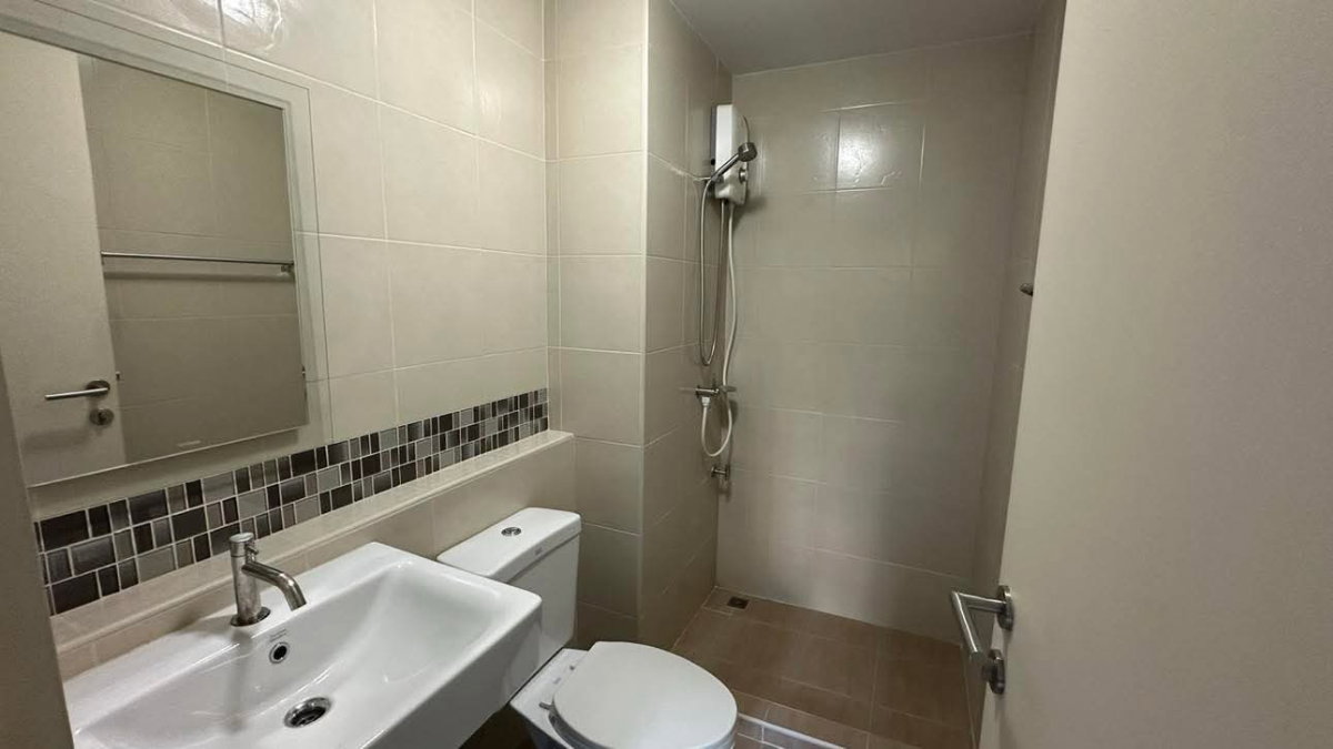 picture Baan Thiw Lom Condo for rent, Building C, 1st floor. - 17/20