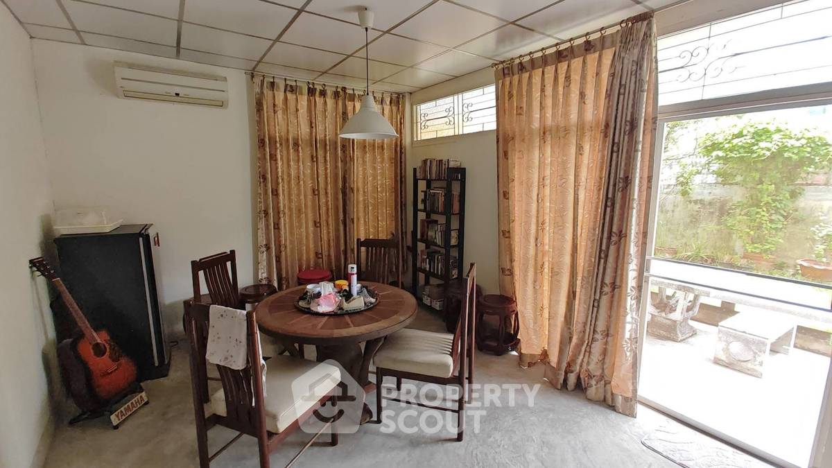 รูป บ้าน 2 ห้องนอน ขนาด 200 ตร.ม. ขายในลาดพร้าว (ID 3340460) - รูปที่ 5/8