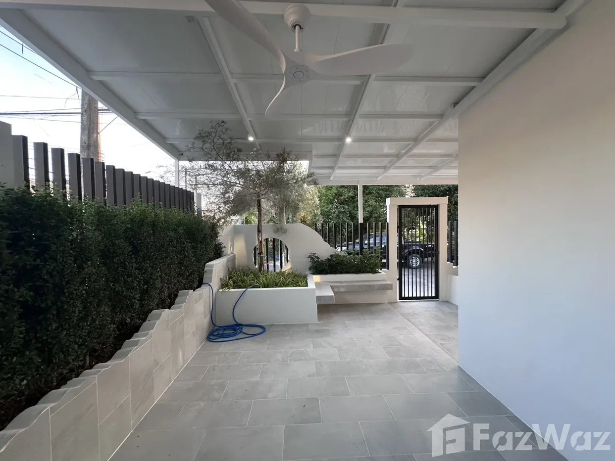 picture Single-Storey Corner Semi-Detached House 6805144 - 13/16