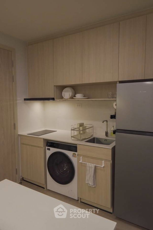 picture 40th-Floor 1-BR Nue District R9 200m To MRT Phra Ram 9 (ID 3333695) - 3/13