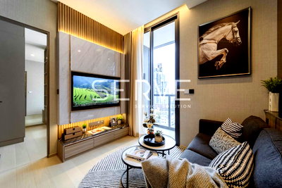 Condos for rent : 1 Bed Luxury Room City View Fully furnished Auto Parking New Condo Good Location Close To BTS Victory Monument  @  The EXTRO Phayathai Rangnam