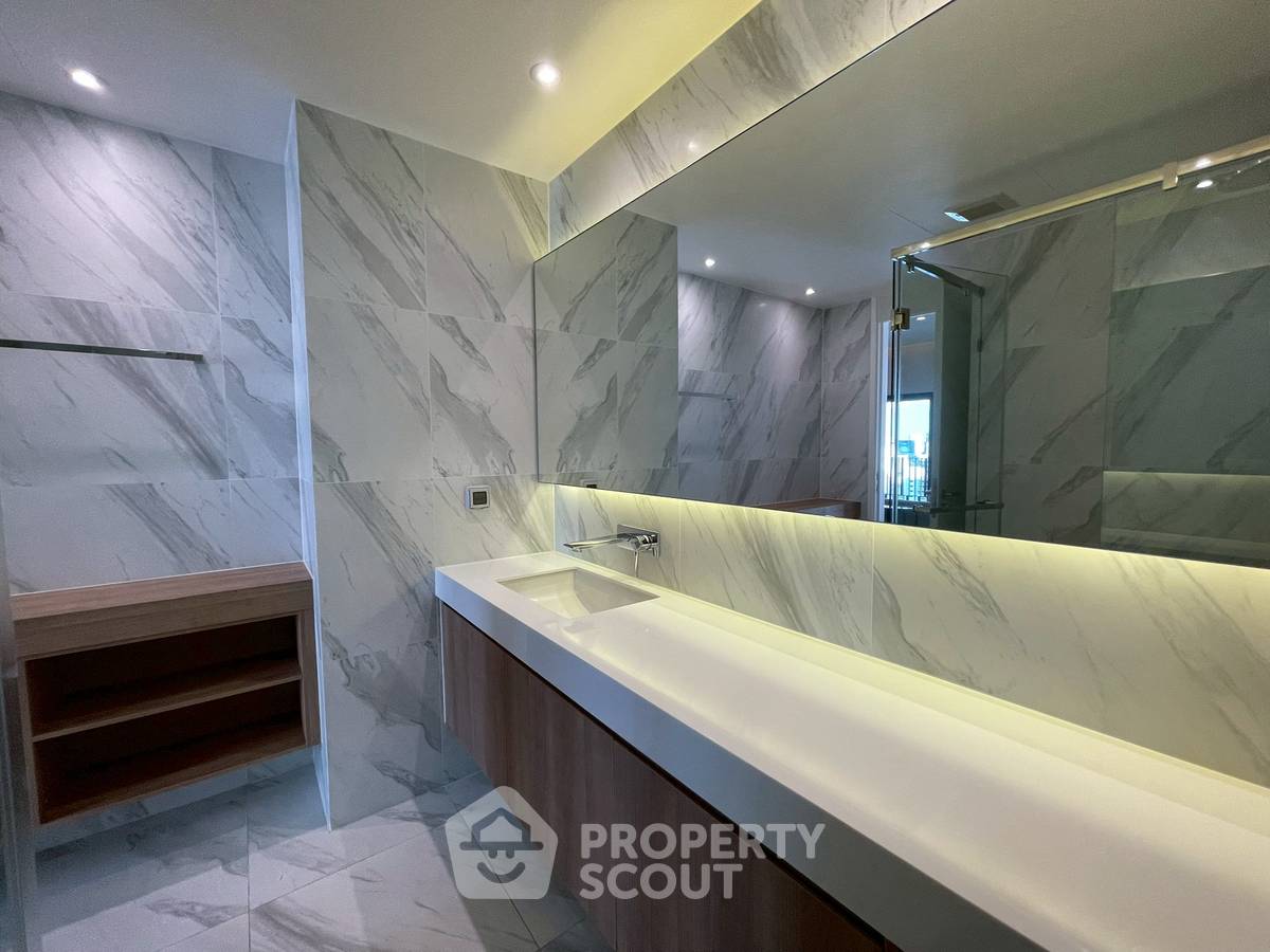 picture Pet-Friendly 1-BR At Muniq Sukhumvit 23, 24th Floor, 100m To MRT Sukhumvit (ID 2366311) - 9/10