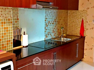 Condos for sale : 2-BR Condo at View Talay 8 Condominium Jomtien close to Jomtien Beach (ID 3340234)