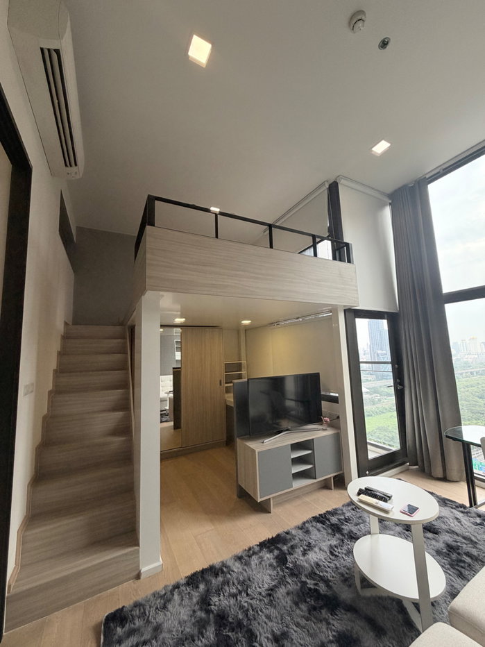 รูป ❤️🏙️ คอนโด Duplex 2 ชั้น❤️ 📸Video room🚝 MRT พระราม 9 ห้องสวย 🔰ใกล้ Central พระราม 9 , ฟอร์จูน จ๊อดแฟร์☎️ Tel/line/whatapp : 0917061999 คุณกวา - รูปที่ 10/18
