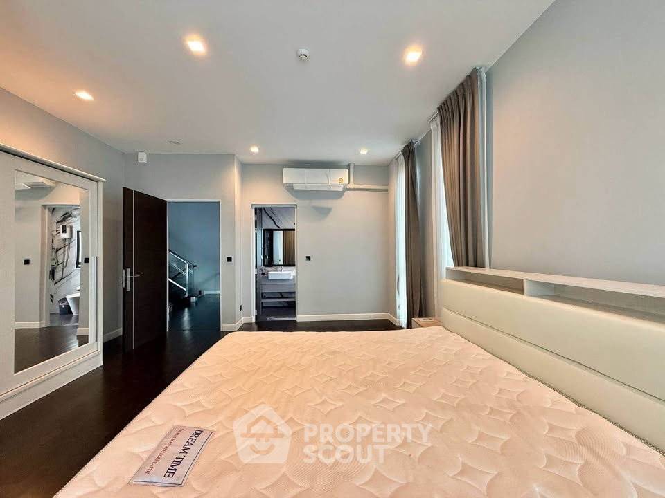 รูป บ้าน 4-ห้องนอน ใน สวนหลวง (ID 3338122) - รูปที่ 5/20