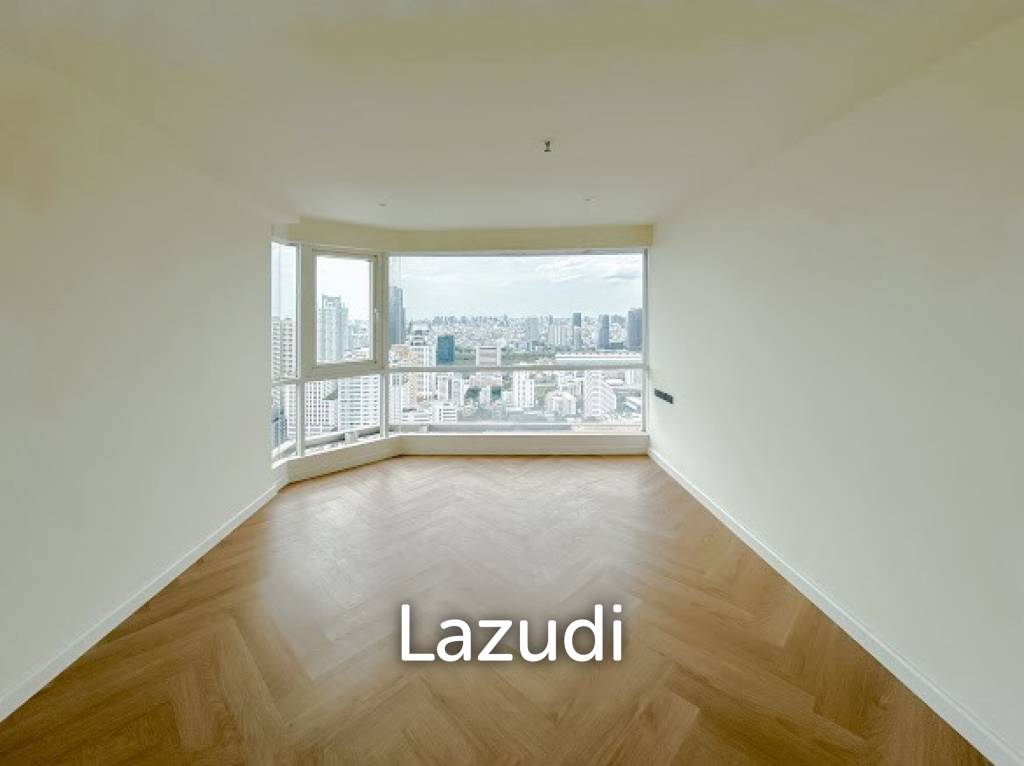 picture Sukhumvit Suites 220 sqm Duplex on Floors 43 to 44 in Bangkok - 23/35