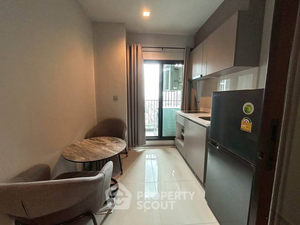 picture 1-BR 32 Sqm Life Asoke - Rama 9 Near MRT Phra Ram 9 (ID 3340792) - 3/6