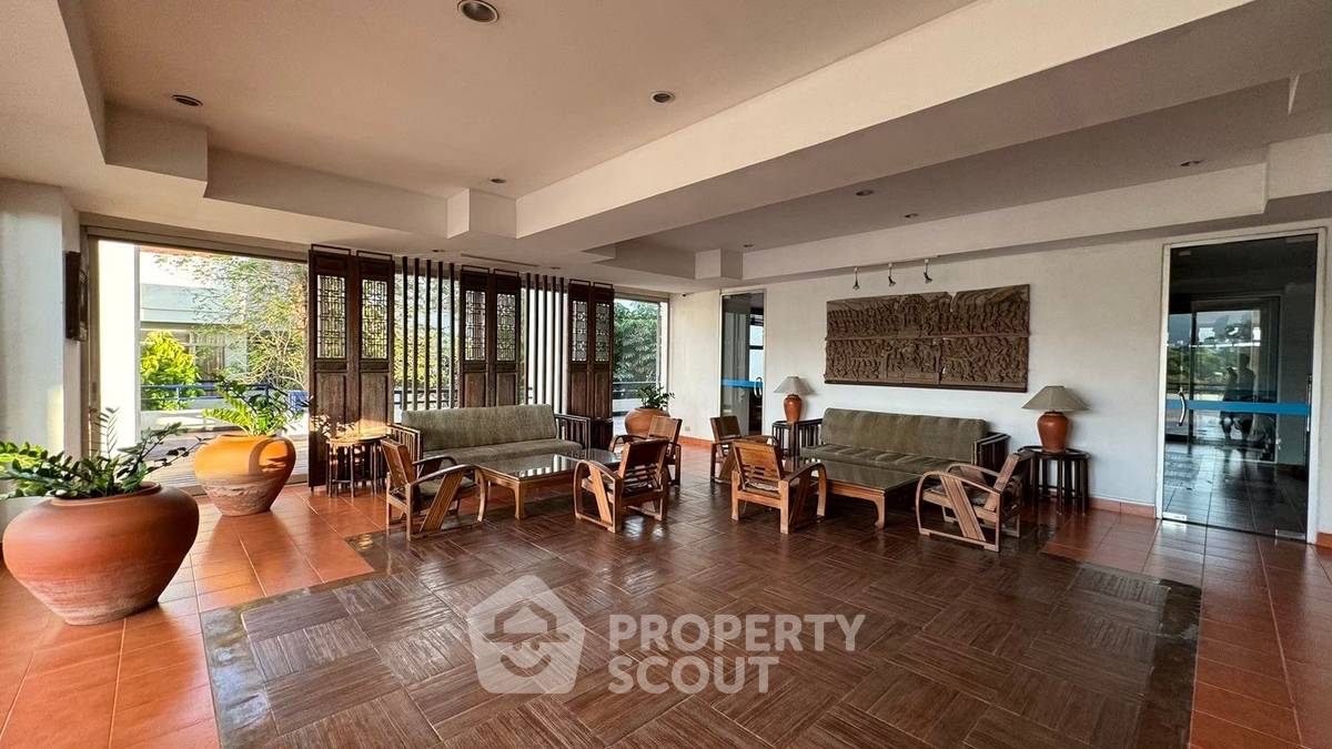 picture 3-BR Condo at Rama Harbour View Condominium in Surasak (ID 3340218) - 25/38