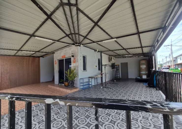 รูป 🏡 บ้านหลังริม พร้อมอยู่ พฤกษาสหพัฒน์-แหลมฉบัง 2 ต่อเติมครบ แถมเฟอร์ฯ เพียง 3.69 ล้าน - รูปที่ 2/20