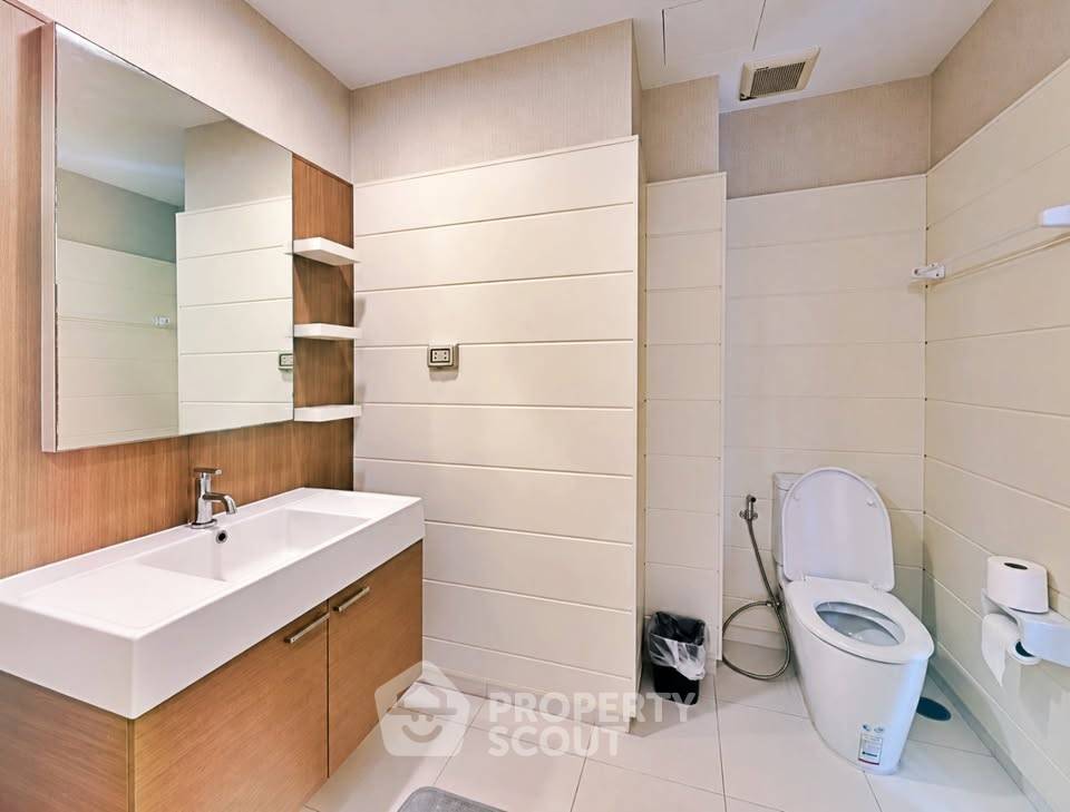 รูป ใกล้ BTS กรุงธนบุรี เพียง 100 ม. | คอนโด 2 ห้องนอน Q House Sathon ชั้น 21 (ID 3339974) - รูปที่ 13/18