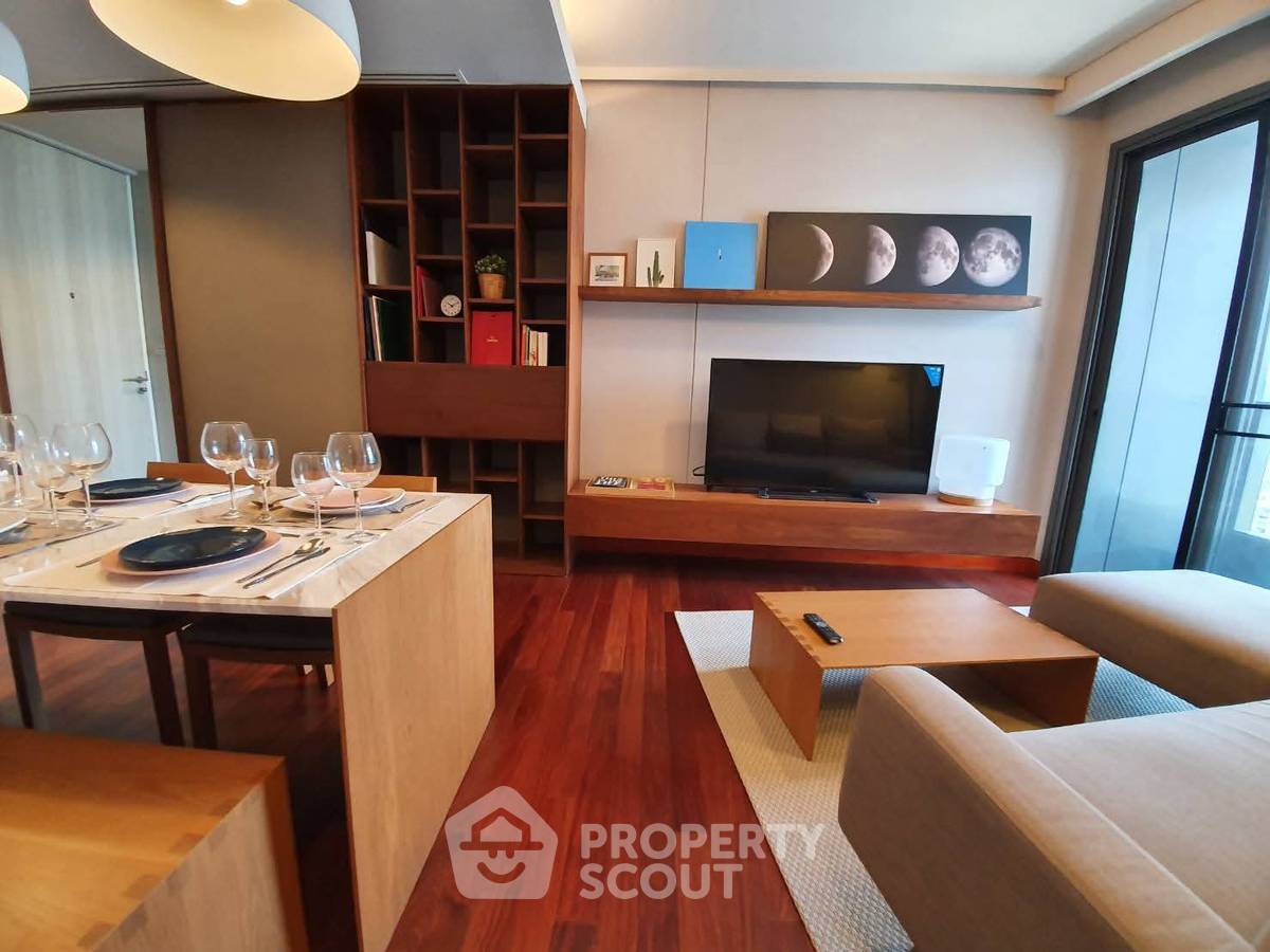 picture High-Floor 2-BR At The Lumpini 24 Near BTS Phrom Phong (ID 2773952) - 4/7