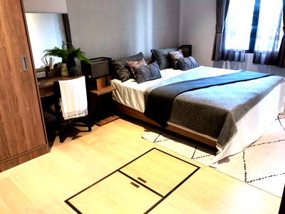 คอนโดให้เช่า : Runesu Thonglor 5  ( 1 ห้องนอน)