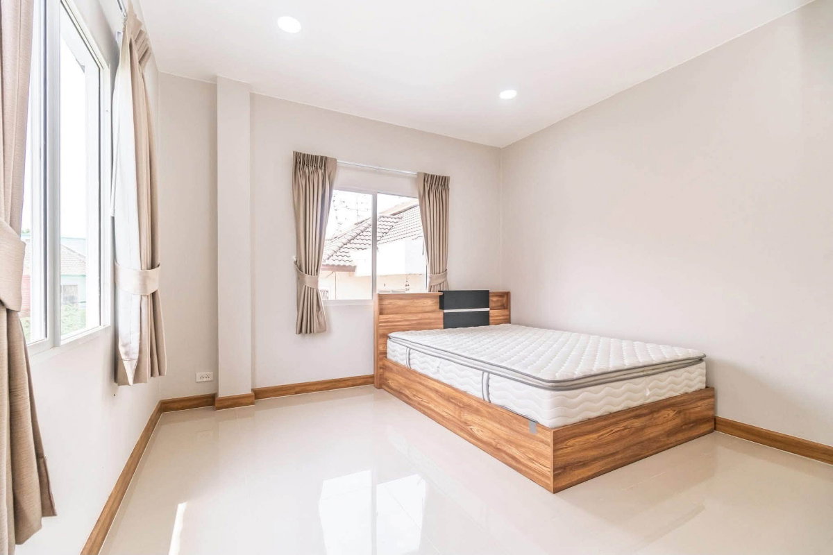 รูป ให้เช่า บ้านเดี่ยว Lalin in the Park Watcharapol–Phahon Yothin | รีโนเวทใหม่ | ที่ดิน 122 ตร.ว. | Pet Friendly | จอดรถ 6 คัน - รูปที่ 26/30