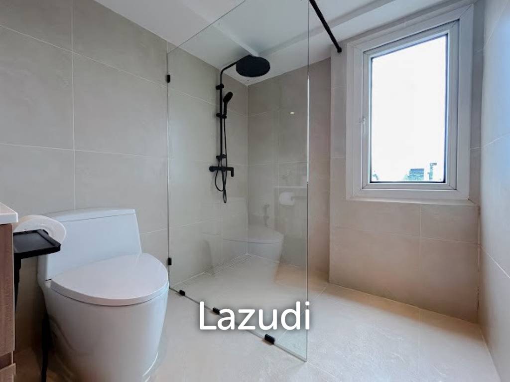 picture Sukhumvit Suites 220 sqm Duplex on Floors 43 to 44 in Bangkok - 29/35