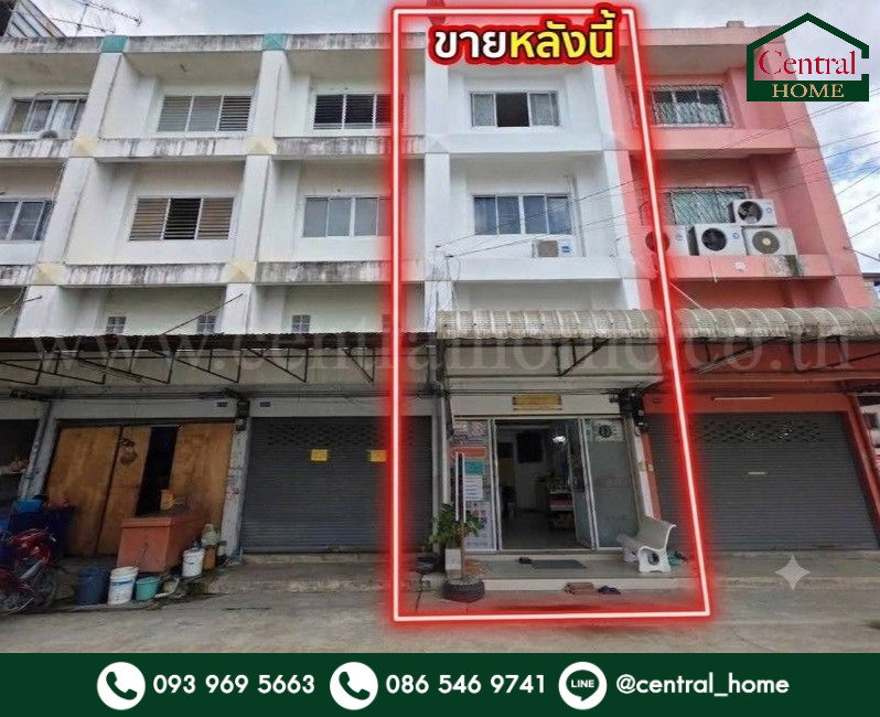 รูป ตึกแถว 3.5 ชั้น รีโนเวทแล้ว ต่อเติมพื้นที่ใช้สอย ถ.พุทธมณฑลสาย 5 - รูปที่ 1/11