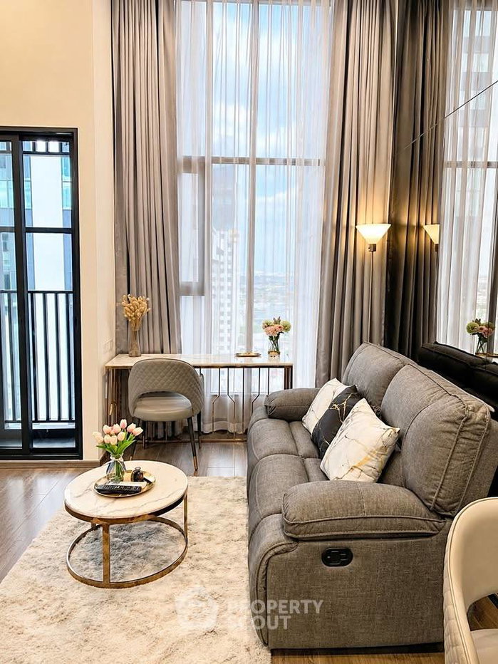 picture 24th-Floor 1-BR Knightsbridge Space Ratchayothin Near BTS Ratchayothin (ID 3340666) - 1/19