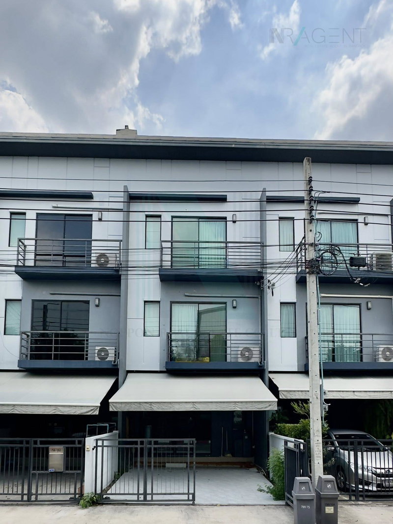 Townhouses for sale : 📌 For Sell Town house BAAN KLANG MUANG RAMA 9-ON NUT 3-story 4 bedroom 3 bathroom