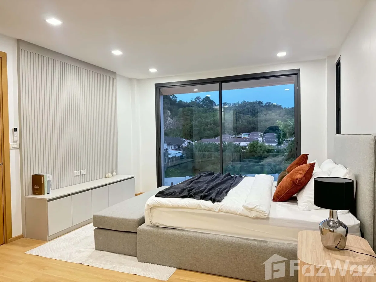 picture Luxury Private Pool House | City Home Kuku, 6803073 - 13/23