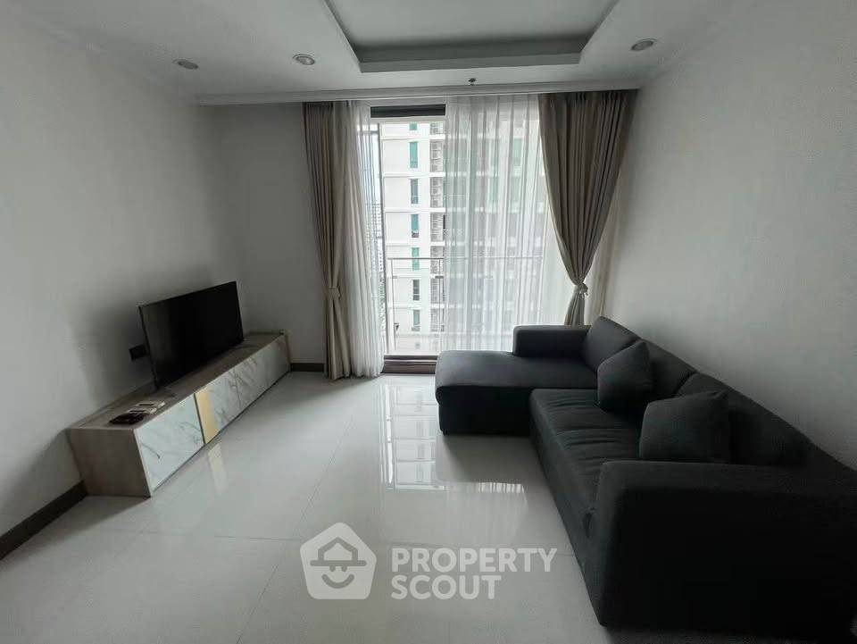 รูป คอนโด 2 ห้องนอน Supalai Oriental Sukhumvit 39 ใกล้ MRT เพชรบุรี (ID 3339252) - รูปที่ 2/9