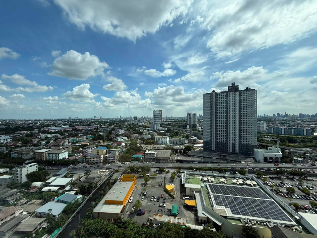 รูป 🏢 ให้เช่า คอนโด ลุมพินี เพลส ศรีนครินทร์-หัวหมาก สเตชั่น (Lumpini Place Srinakarin-Huamak Station) - รูปที่ 9/9