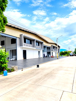 เช่าโรงงาน วิทยาลัยเทคนิคมีนบุรี : ให้เช่าโกดังพร้อมสำนักงาน (สร้างใหม่) พระยาสุเรนทร์ 22 รามอินทรา 109 ทำเลดี เดินทางสะดวก