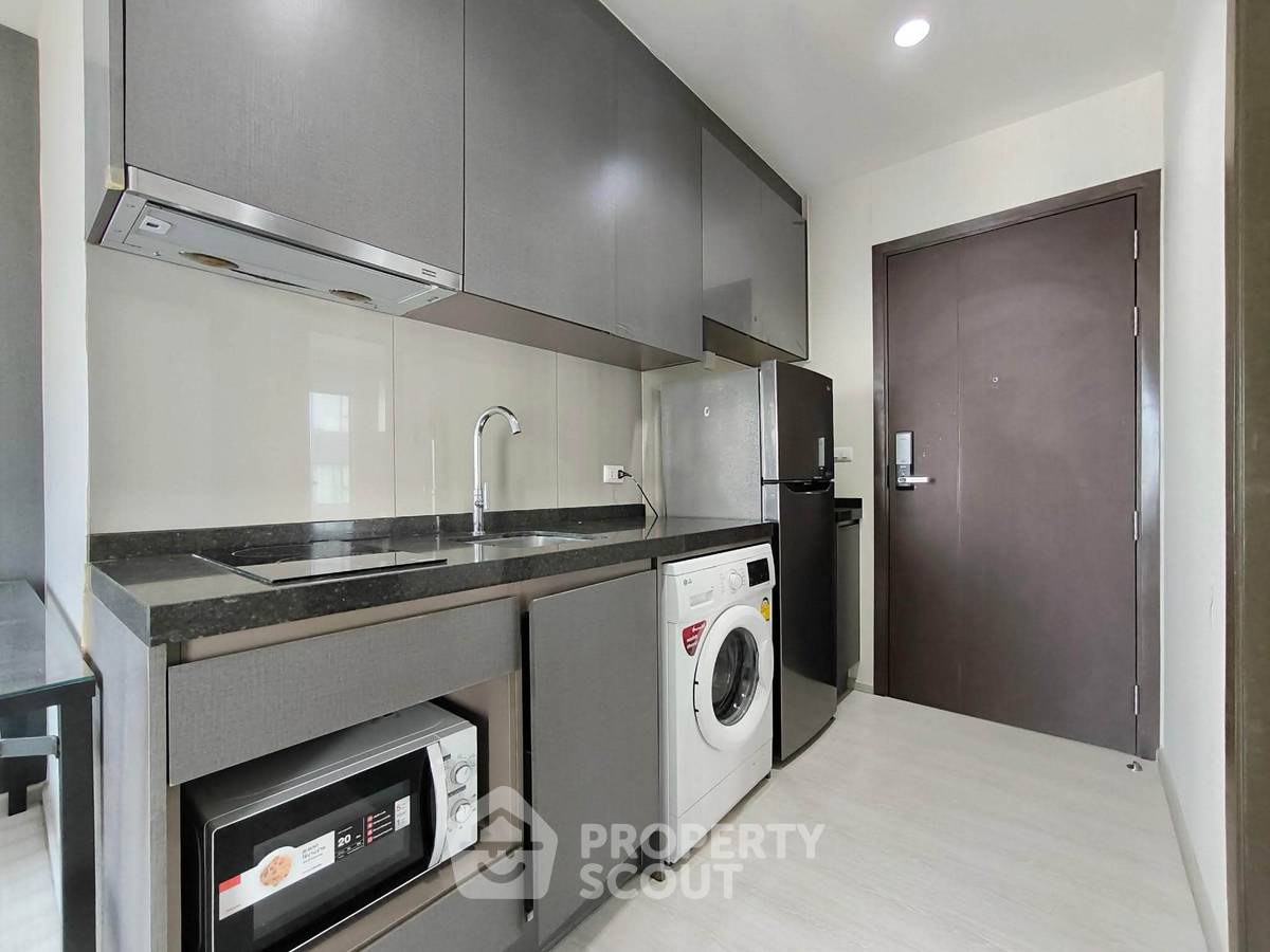 picture 21st-Floor 2-BR At Rhythm Asoke Near MRT Phra Ram 9 (ID 3340732) - 9/10
