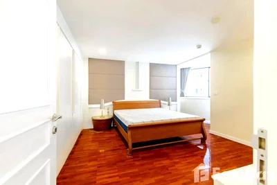 Condos for sale : 🐶Pet Friendly @ President Park Sukumvit 24 3 Bed 6803059