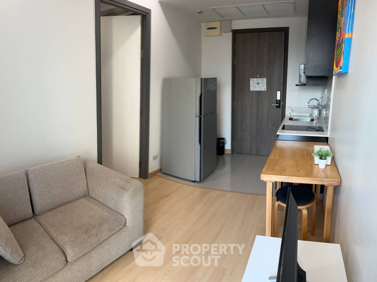 รูป คอนโด 1-ห้องนอน ที่ เดอะริช แอท สาทร - ตากสิน ใกล้ BTS วงเวียนใหญ่ (ID 1864954) - รูปที่ 3/9
