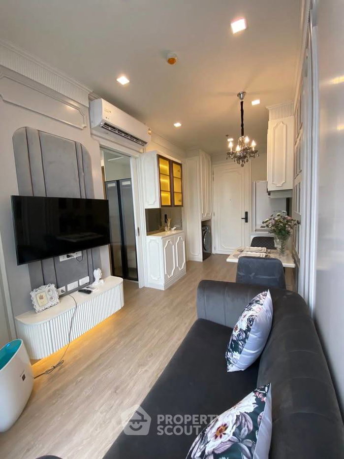 picture High-Floor 1-BR Noble State 39 Near BTS Phrom Phong (ID 3339971) - 1/7
