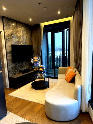 Condos for rent : For Rent Condo IDEO Q SUKHUMVIT 36 Building A, Floor 8,1 bed room, Room size 38 sqm