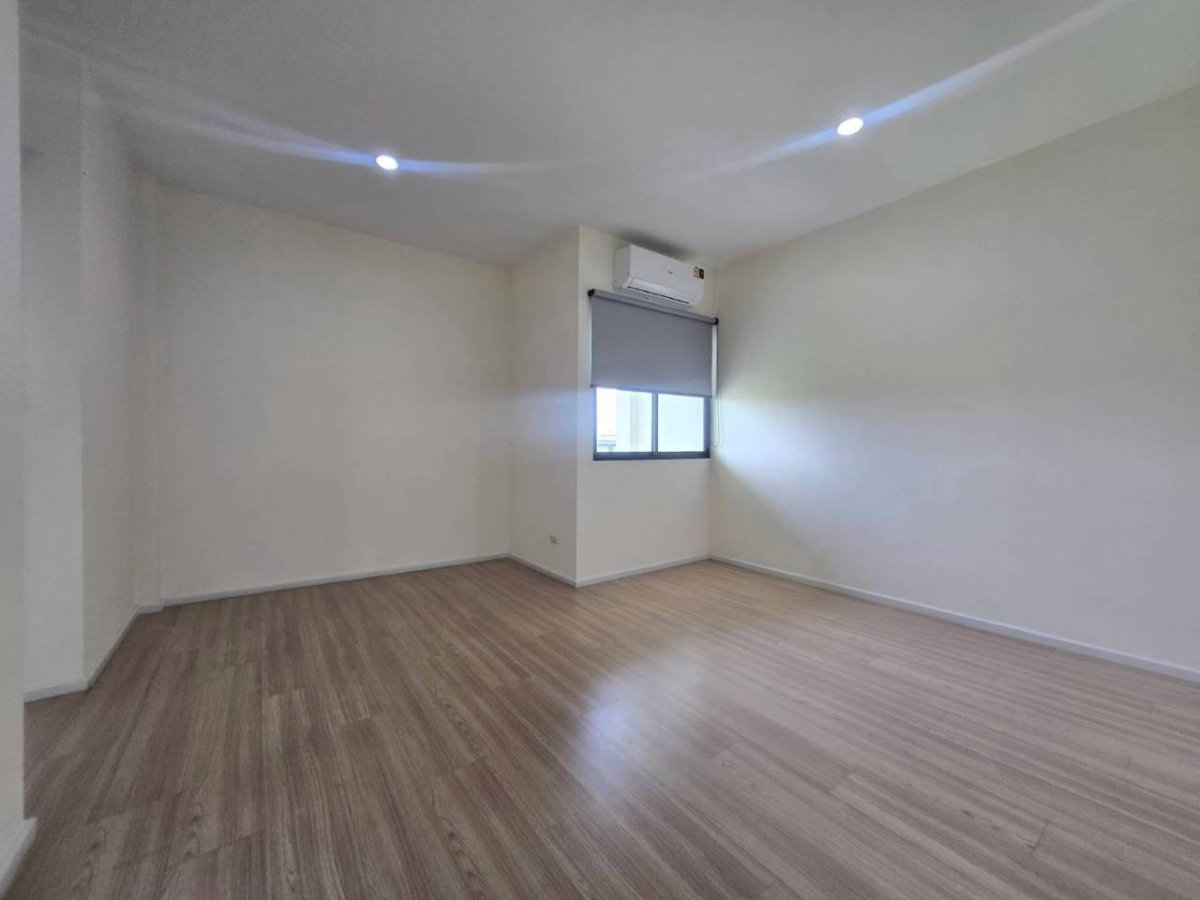 รูป HOME OFFICE for rent Big size 280 sqm โครงการ บ้านกลางเมือง วงแหวนอ่อนนุช-พระราม 9 พื้นที่ เยอะมาก !  - รูปที่ 7/14