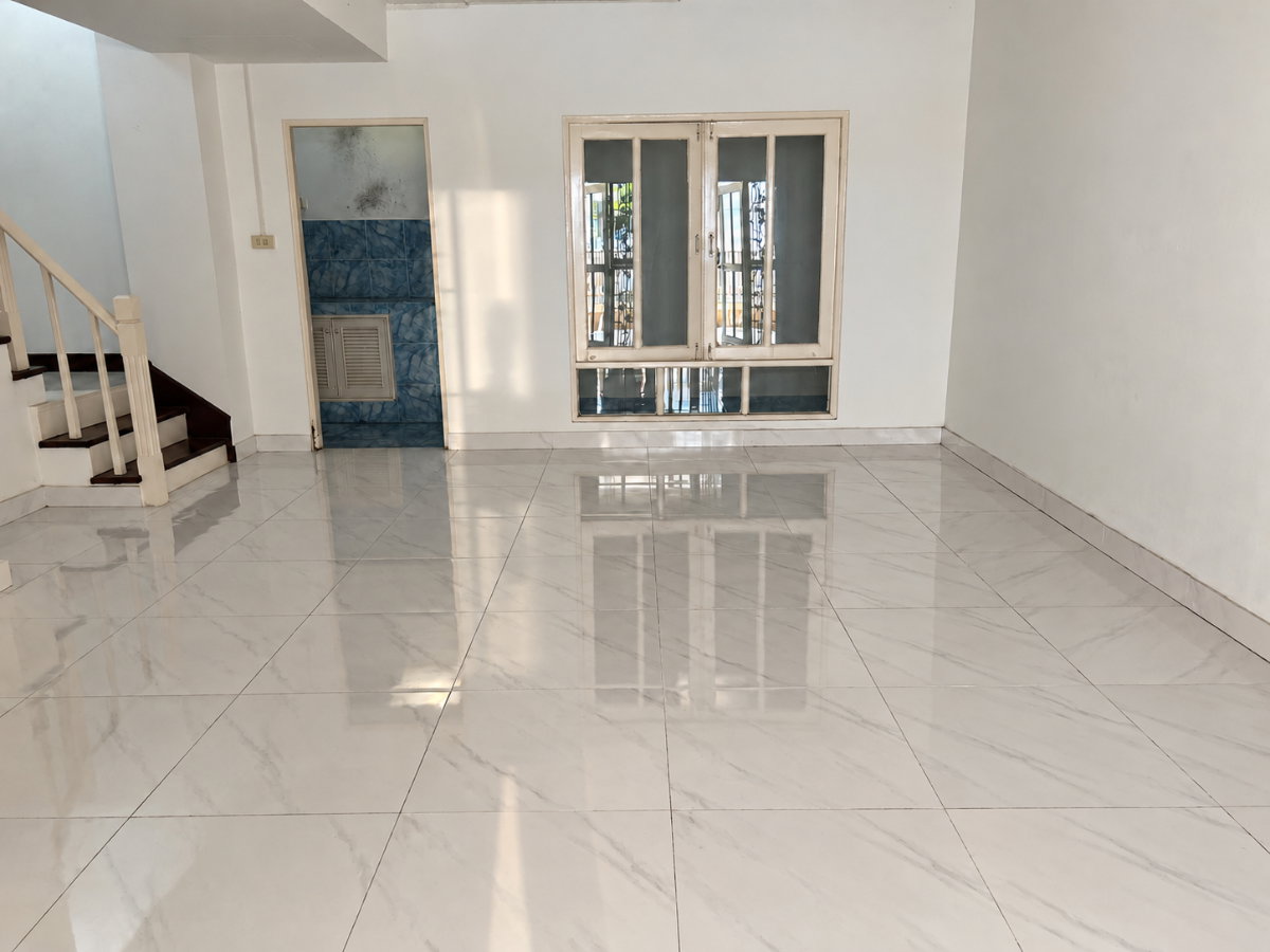 รูป 🔥 ทาวน์โฮม 3 ห้องนอน ฟังก์ชันครบ ในงบ 1.12 ล้าน 🏡 พฤกษา บี รังสิต คลอง 3 - รูปที่ 2/8
