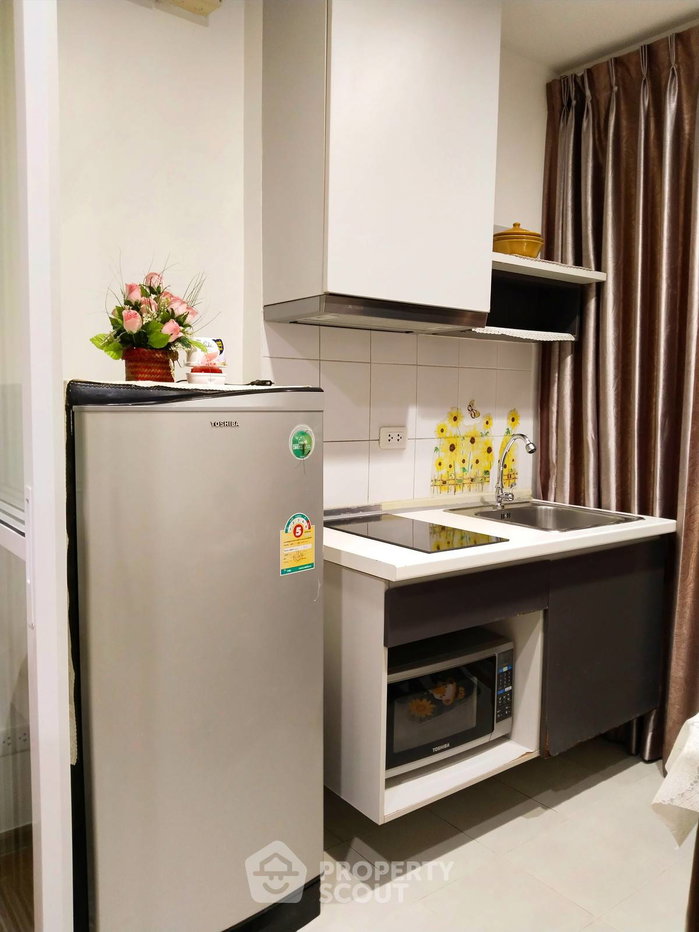 picture 19th-Floor 1-BR At The Base Sukhumvit 77 Near BTS On Nut (ID 2447890) - 6/6