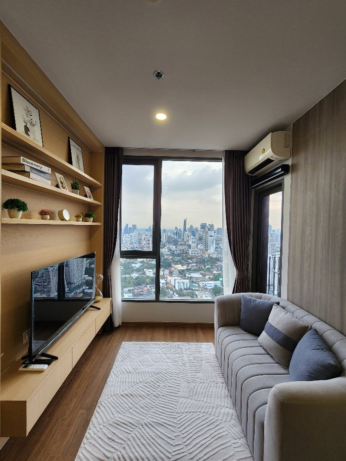 รูป Cloud Thonglor-Phetchaburi 🔥
ชั้น41 ห้องตกแต่งครบ พร้อมเข้าอยู่
✅ 1 Bed 32 ตร.ม.
✅ ชั้น 41 (ชั้นสูง วิวสวย โปร่งสบาย)
✅ราคา 24,000 บาท - รูปที่ 4/16