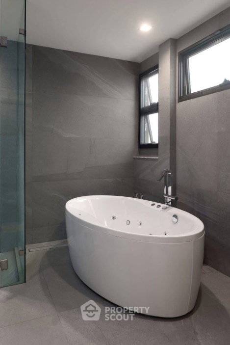 picture 3-BR House at The Gentry Sukhumvit in Bang Chak (ID 3335174) - 16/22